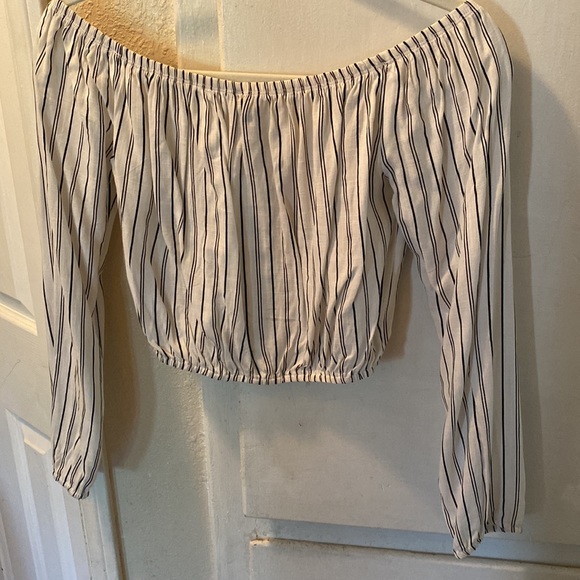 Windsor - Picture 2 of 4